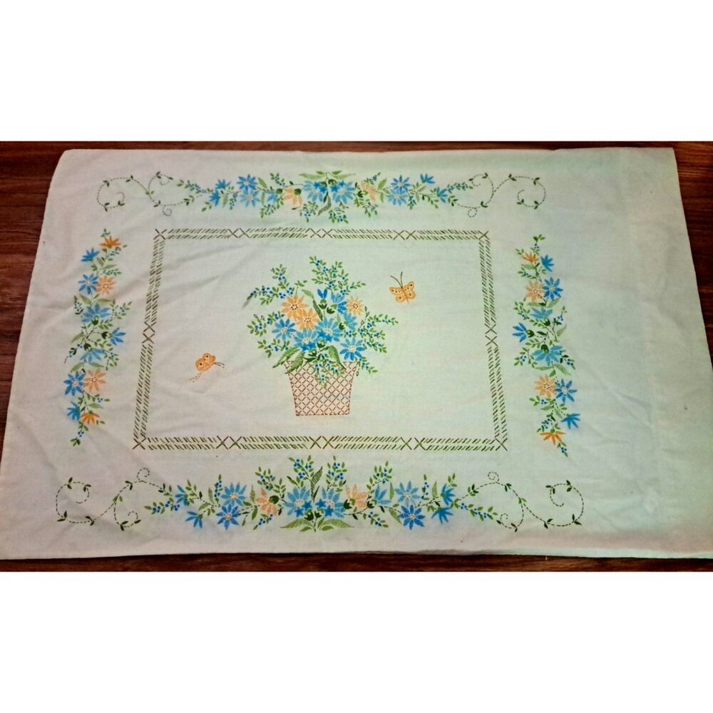 Vintage Lady Pepperell Pillowcase Flower Basket Lattice Orange Butterfly